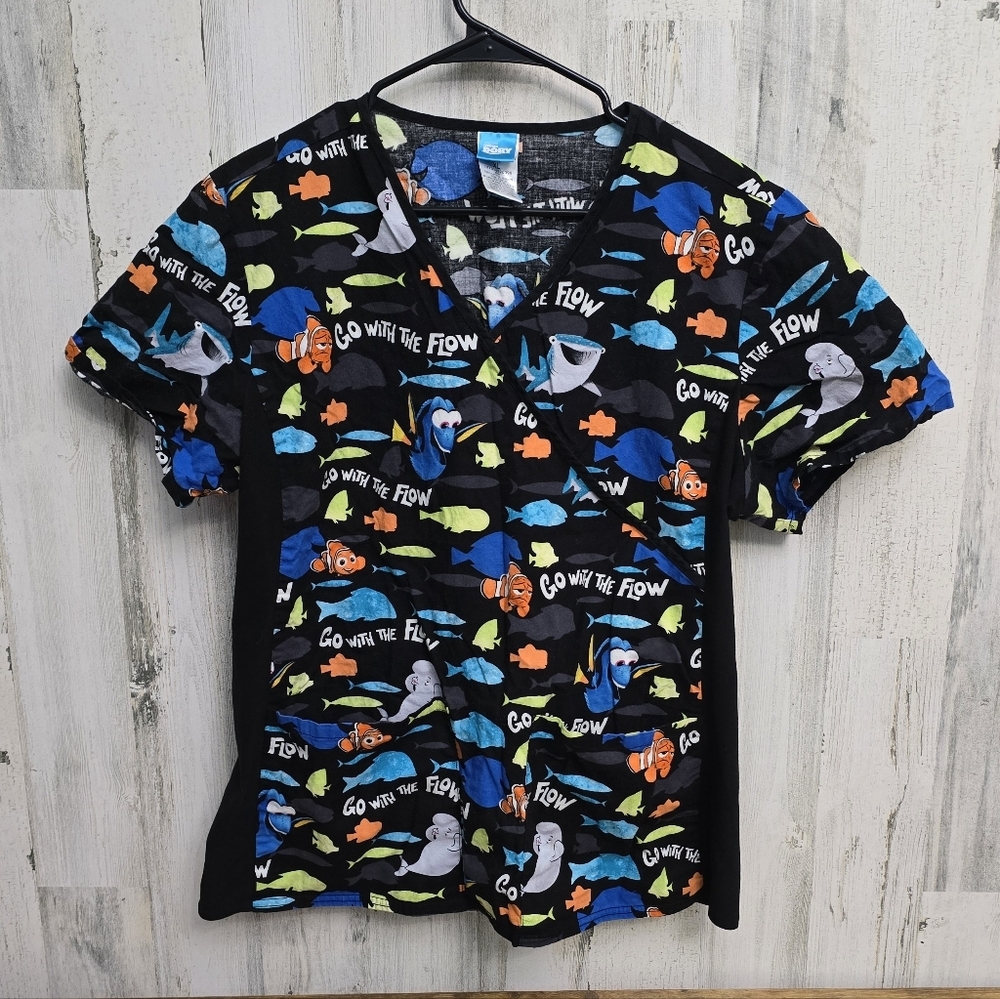 Disney Pixar Finding Dory Womens Scrub Top Size XL